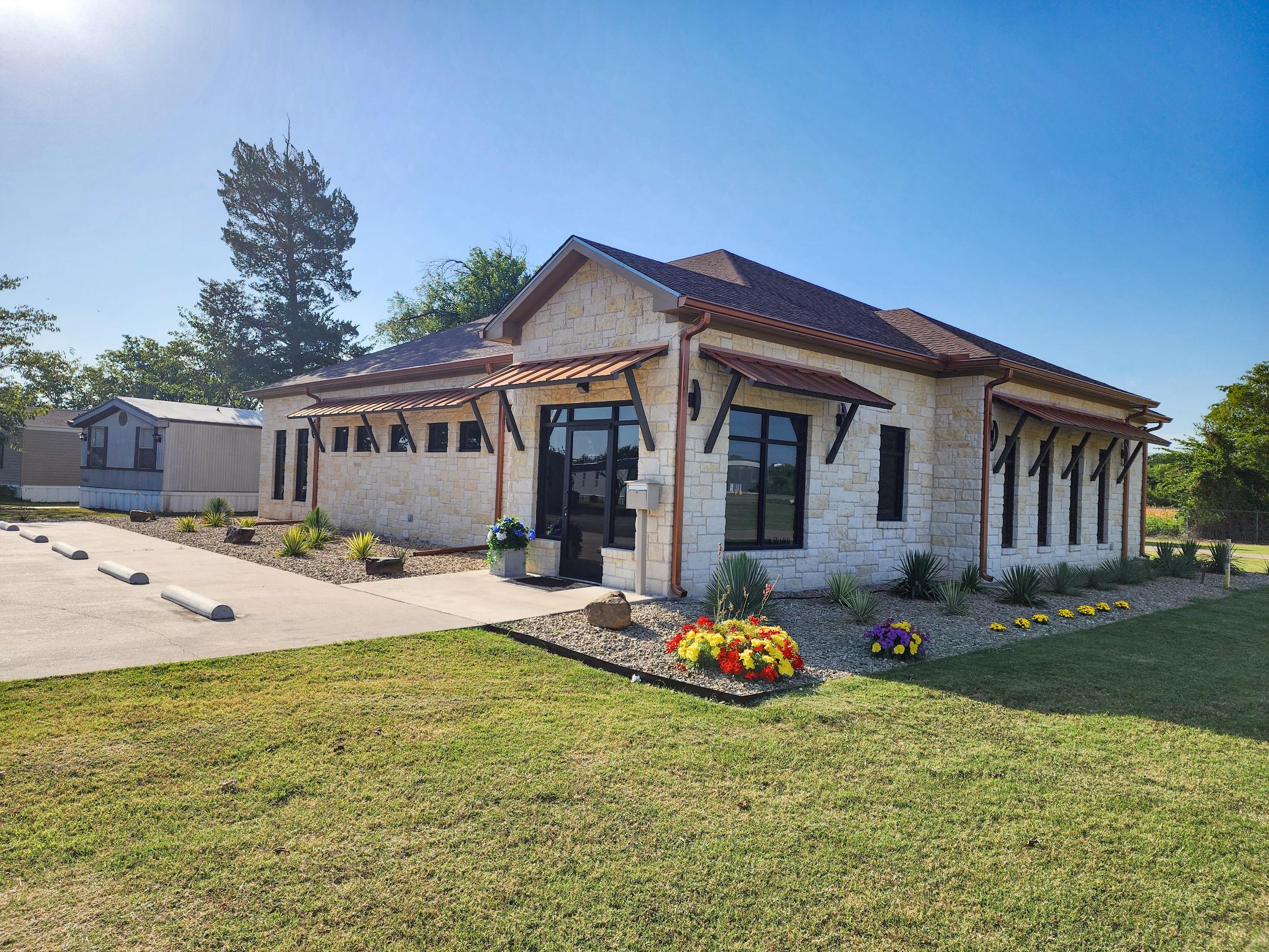 Why Choose Alta Vista South?